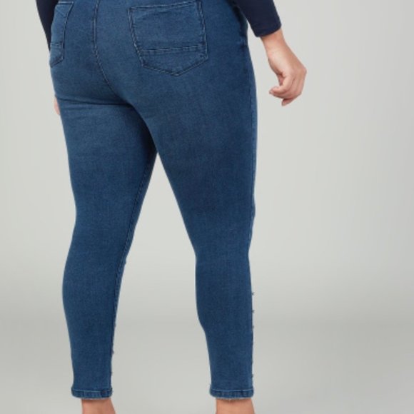 Jeans - Picture 4 of 4